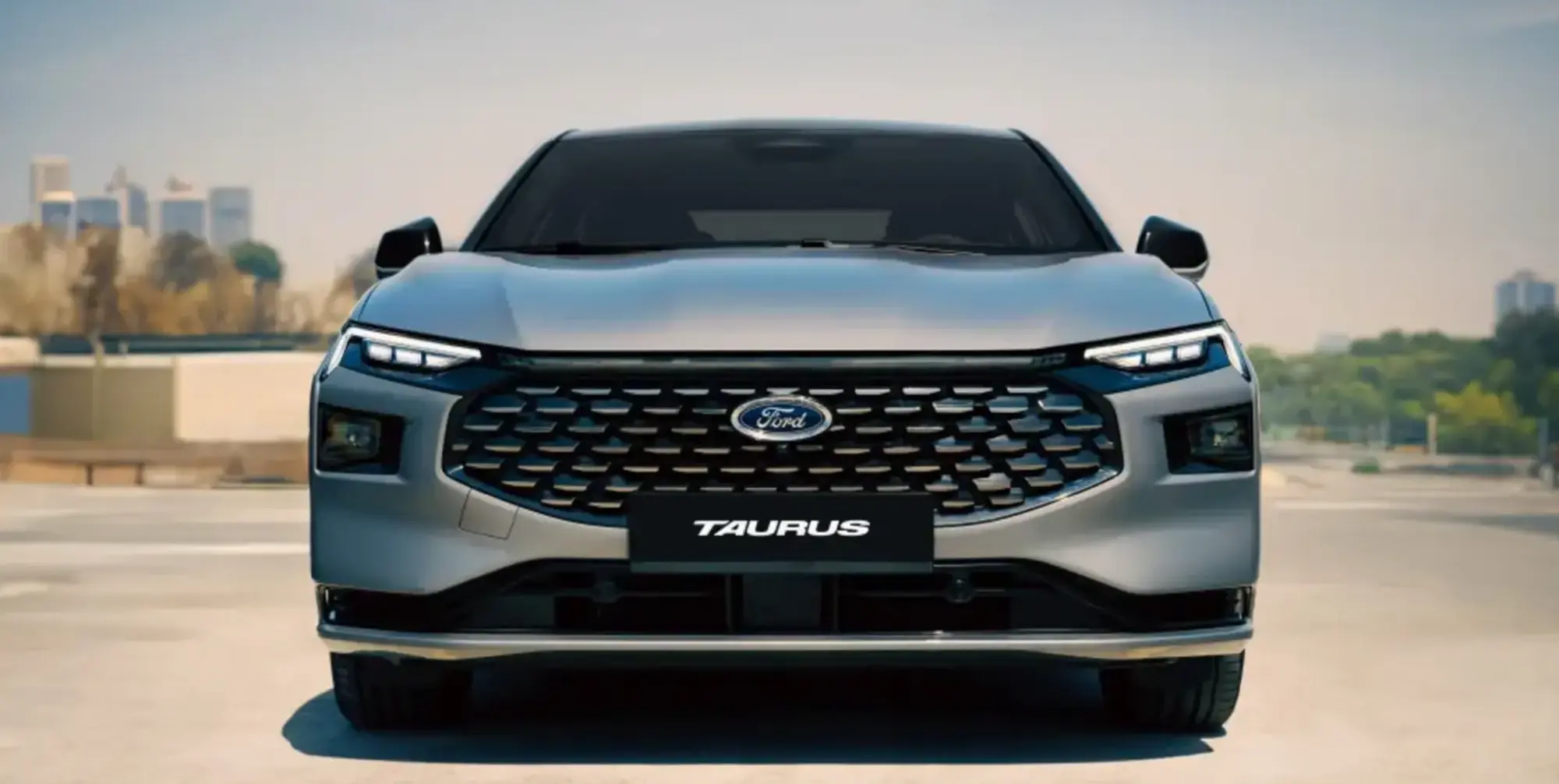 Ford Taurus 2025 - Spacious premium sedan for families and comfort seekers.. Luxury 5 Passengers vehicle for premium Umrah transportation